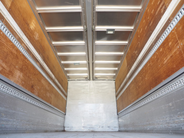 いすゞ フォワード ウイング車 中型 TKG-FRR90S2 年式 H27[写真23]