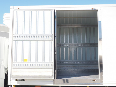 三菱ふそう ファイター 冷凍バン 中型 TKG-FK64F 年式 H27[写真15]