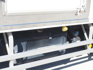 三菱ふそう ファイター 冷凍バン 中型 TKG-FK64F 年式 H27[写真12]