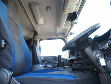 いすゞ ギガ 冷凍バン 大型 QKG-CYL77BZ 年式 H29[写真27]