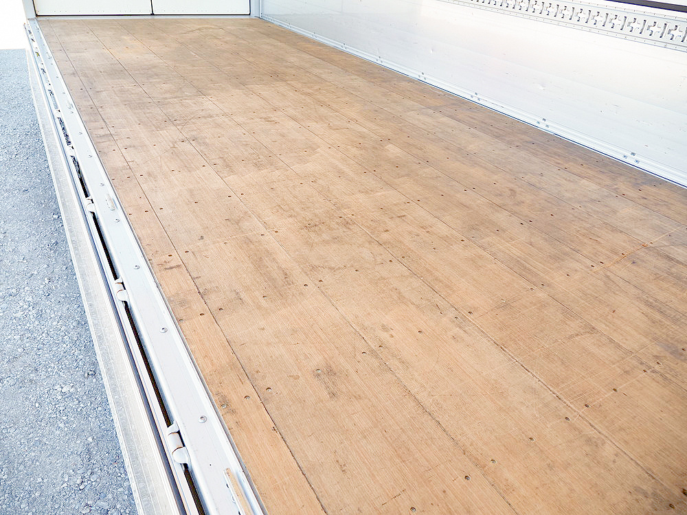 いすゞ フォワード ウイング車 中型 2RG-FRR90S2 年式 R1[写真23]