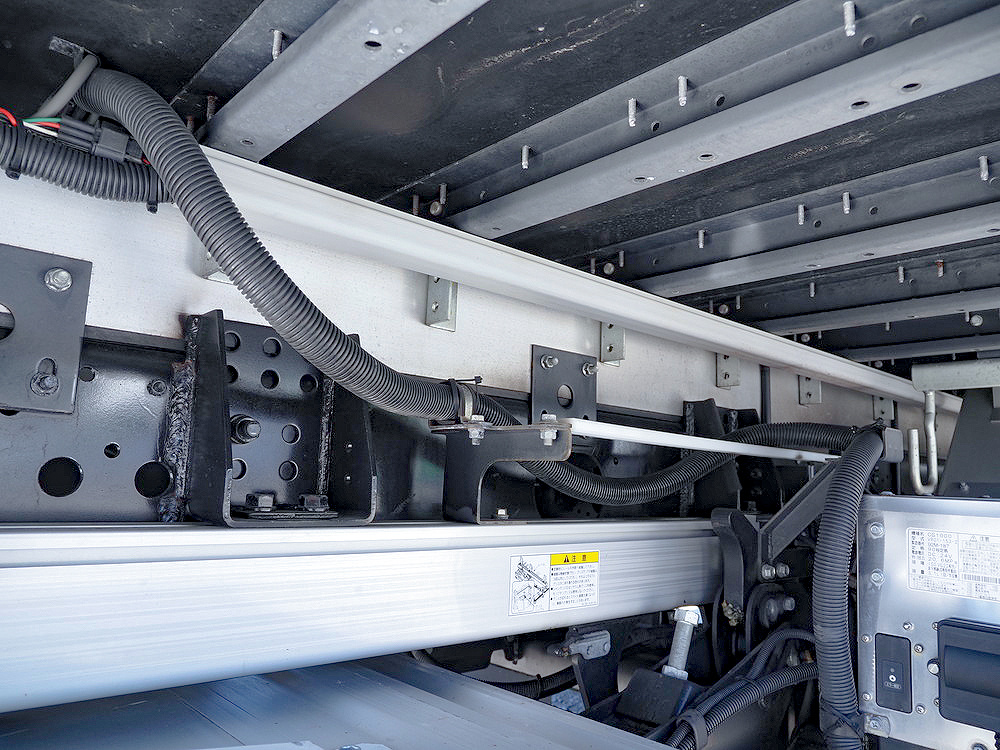 いすゞ フォワード ウイング車 中型 2RG-FRR90S2 年式 R1[写真45]