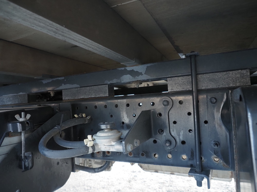 いすゞ エルフ 平ボディ 小型 2RG-NPR88YN 年式 R1[写真31]