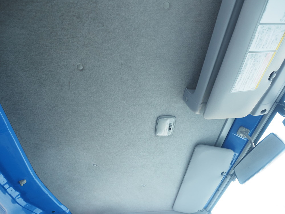 いすゞ エルフ 平ボディ 小型 2RG-NPR88YN 年式 R1[写真28]