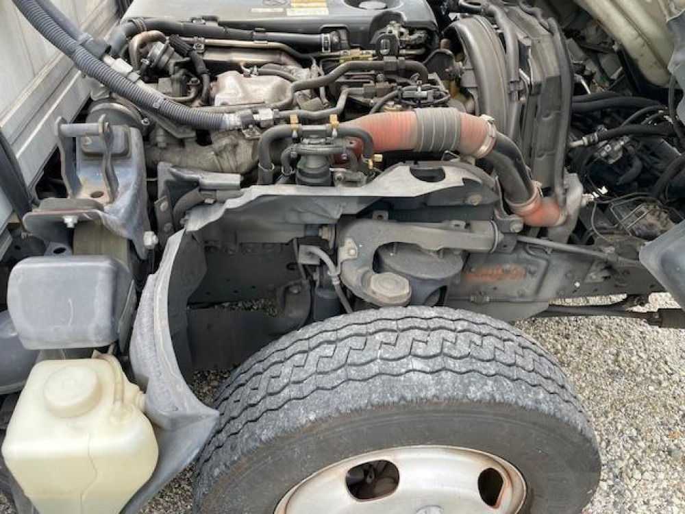 いすゞ エルフ 冷凍バン 小型 SKG-NLR85AN 年式 H23[写真24]