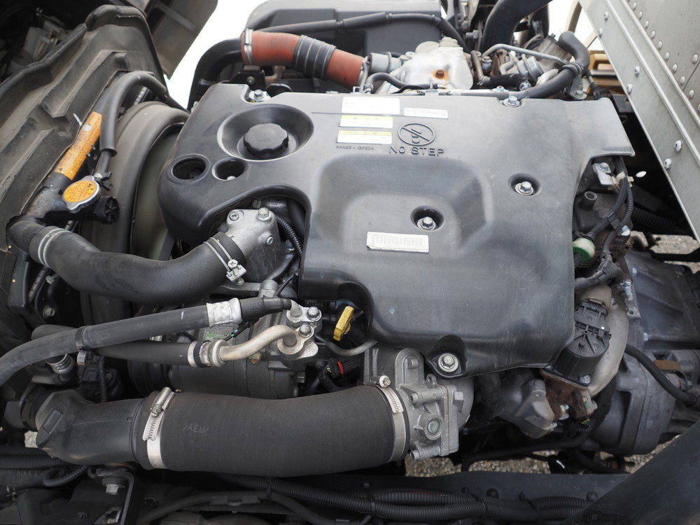 いすゞ エルフ バン車 小型 TRG-NPR85AN 年式 H28[写真36]