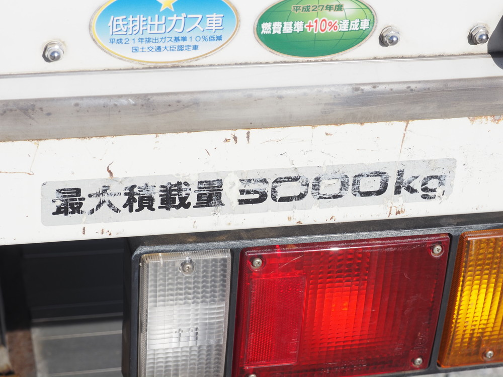 いすゞ エルフ バン車 小型 TRG-NPR85AN 年式 H28[写真19]