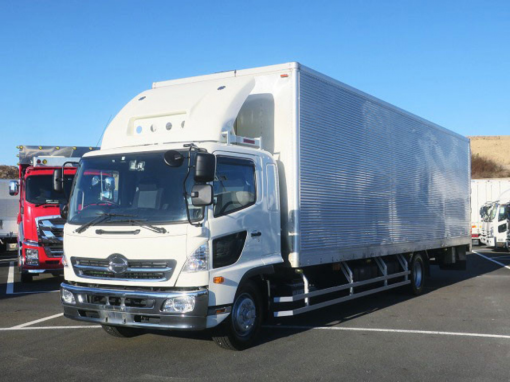 日野 レンジャー バン車 中増t QKG-FE7JUAG 年式 H28[写真01]