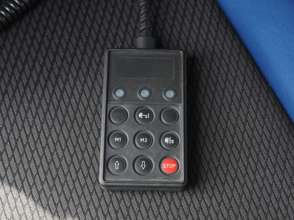 いすゞ ギガ 平ボディ 大型 2PG-CYJ77C 年式 R1[写真28]