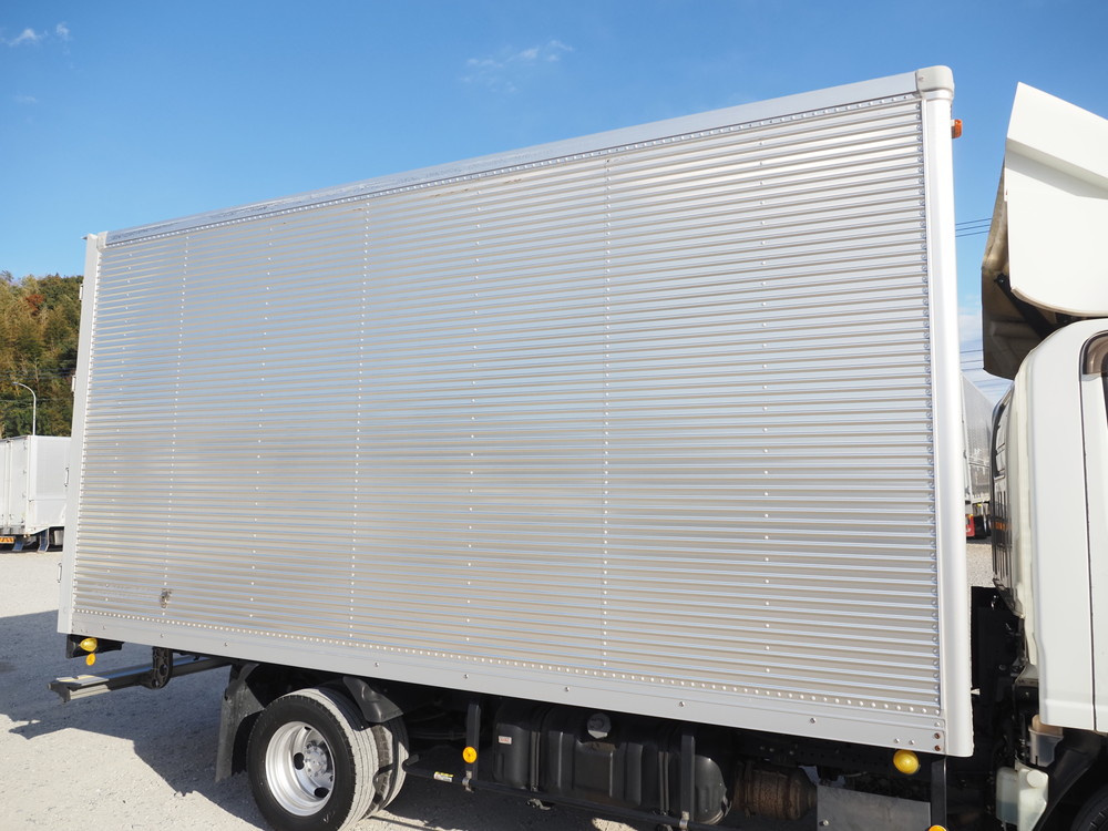 いすゞ エルフ バン車 小型 TRG-NLR85AN 年式 R1[写真09]