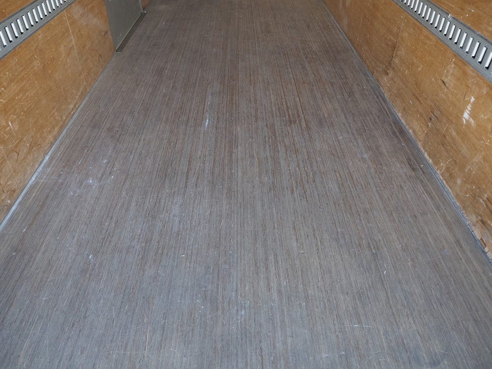 いすゞ エルフ バン車 小型 TRG-NLR85AN 年式 R1[写真16]