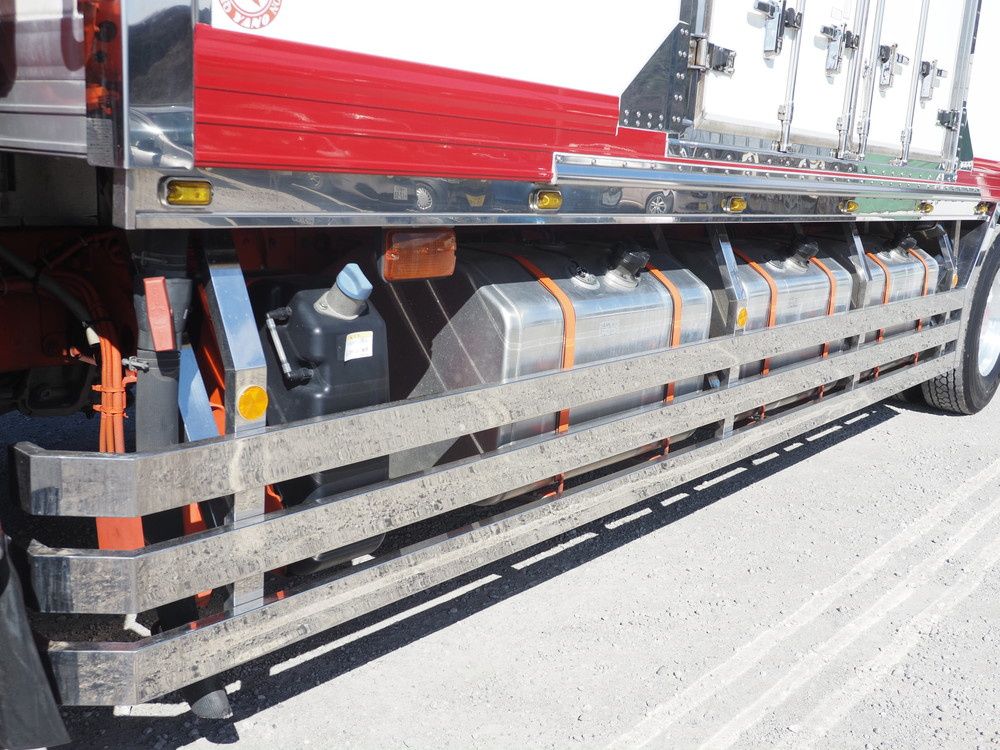 三菱ふそう スーパーグレート 冷凍バン 大型 QPG-FU64VZ 年式 H28[写真17]