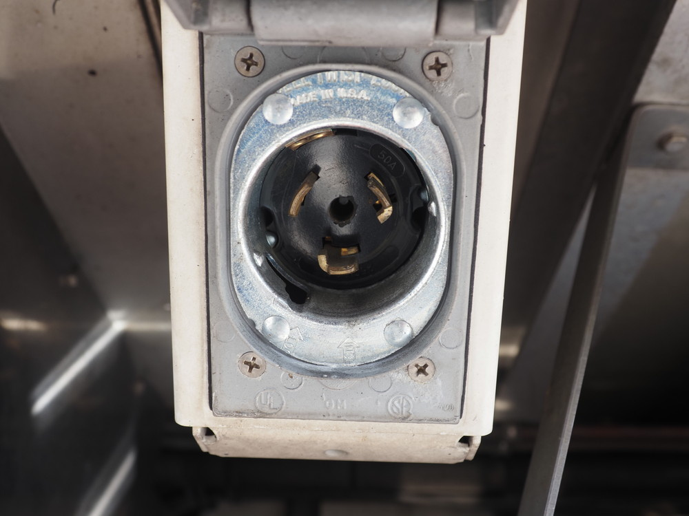 三菱ふそう スーパーグレート 冷凍バン 大型 QPG-FU64VZ 年式 H28[写真21]