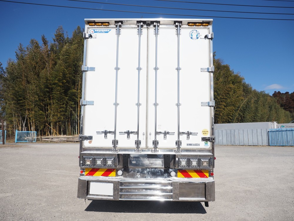 三菱ふそう スーパーグレート 冷凍バン 大型 QPG-FU64VZ 年式 H28[写真05]