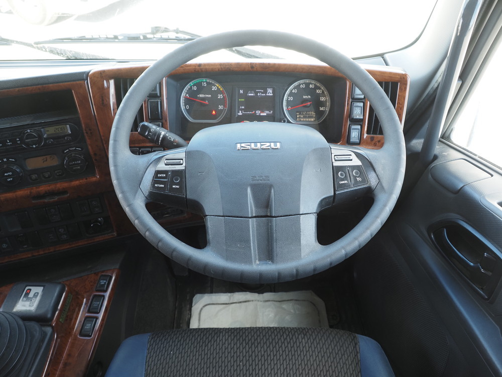 いすゞ ギガ ウイング車 大型 2PG-CYJ77C 年式 H30[写真37]
