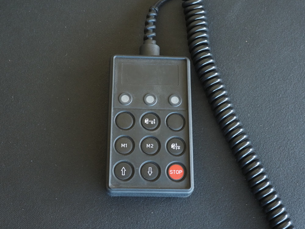 日野 プロフィア 平ボディ 大型 QPG-FW1EXEG 年式 H27[写真30]