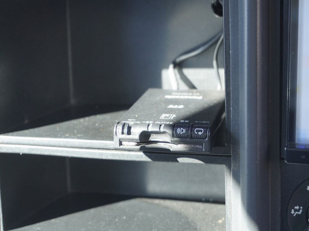 いすゞ エルフ バン車 小型 TPG-NLR85AN 年式 R1[写真21]