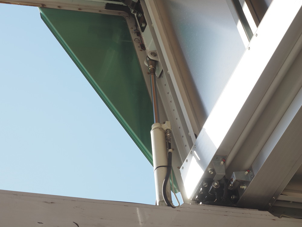 日野 プロフィア ウイング車 大型 QPG-FW1EXEG 年式 H29[写真16]