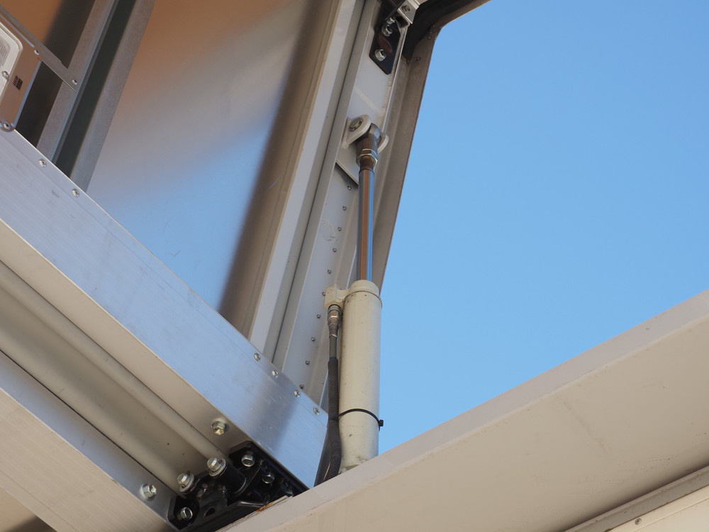 日野 プロフィア ウイング車 大型 QPG-FW1EXEG 年式 H29[写真17]