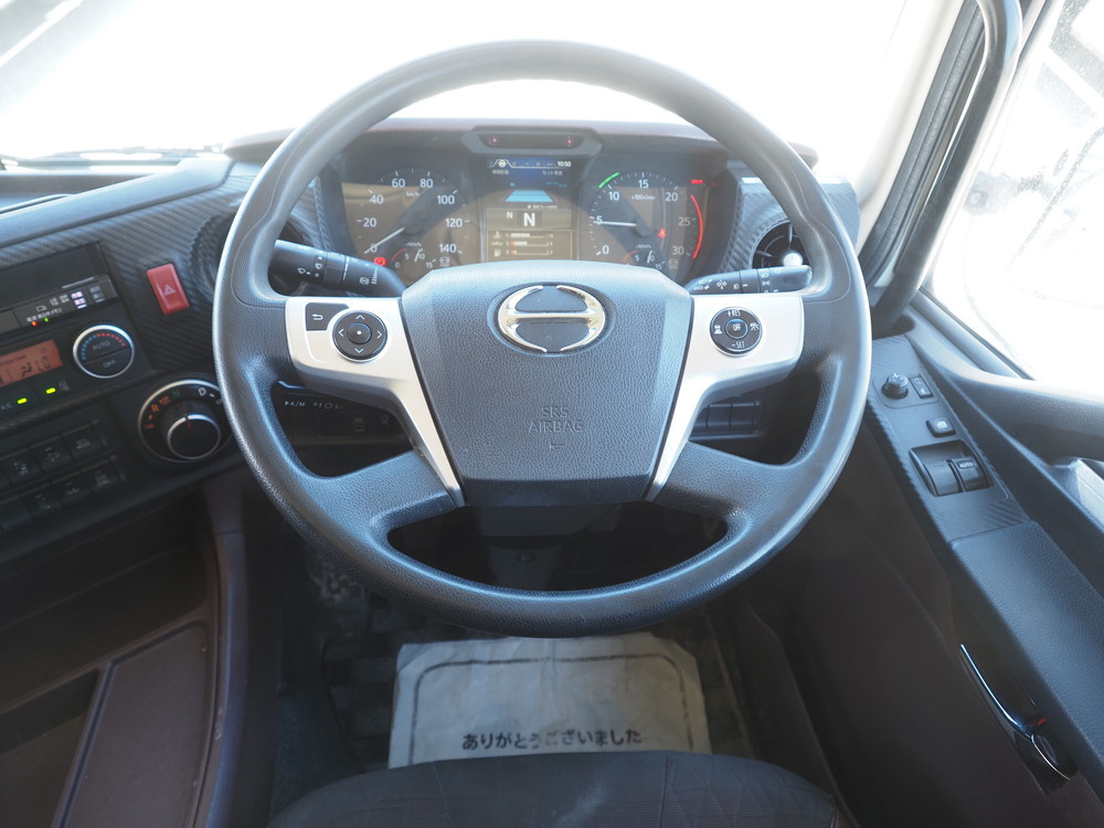 日野 プロフィア 平ボディ 大型 2DG-FR1AHG 年式 H30[写真28]