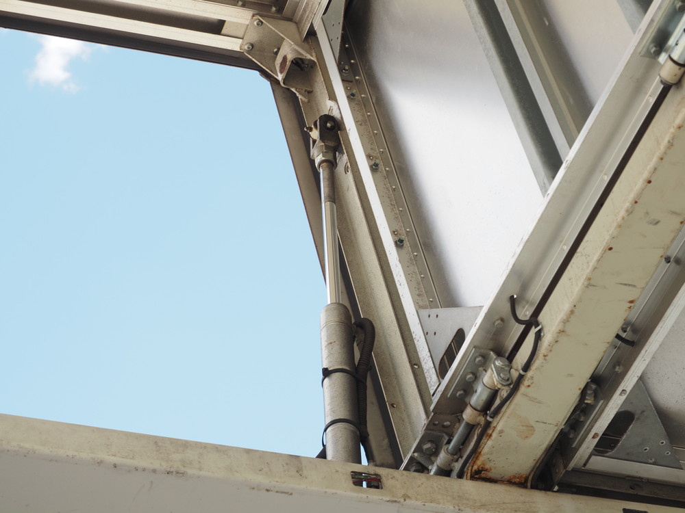 三菱ふそう スーパーグレート ウイング車 大型 QKG-FS55VZ 年式 H26[写真13]