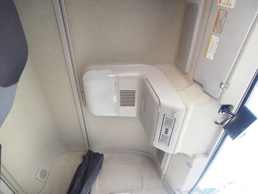 三菱ふそう スーパーグレート ウイング車 大型 QKG-FS55VZ 年式 H26[写真39]