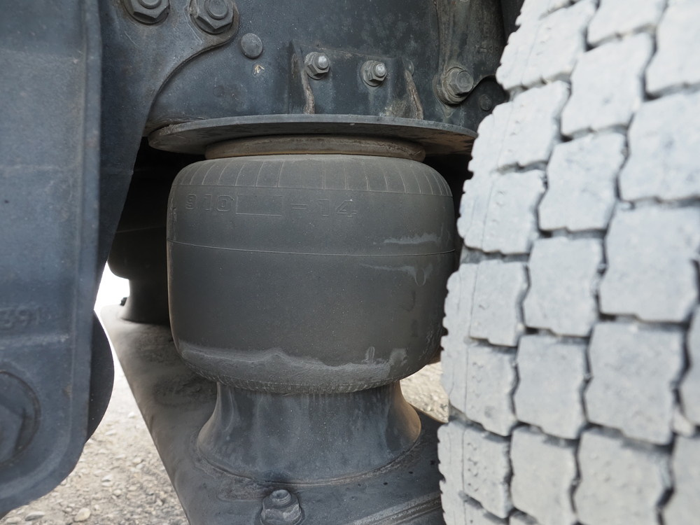 三菱ふそう スーパーグレート ウイング車 大型 QKG-FS55VZ 年式 H26[写真47]