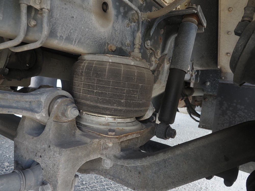 三菱ふそう スーパーグレート ウイング車 大型 QKG-FS55VZ 年式 H26[写真45]