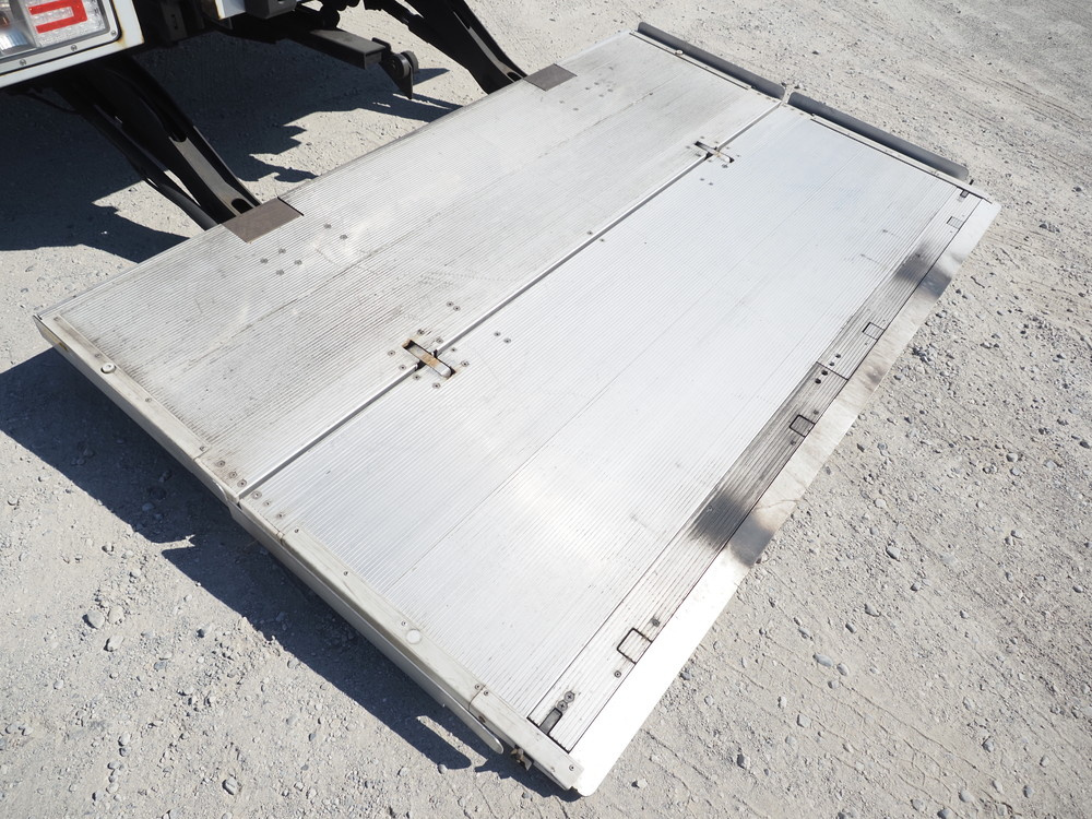 日野 プロフィア ウイング車 大型 2DG-FW1AHG 年式 H30[写真25]