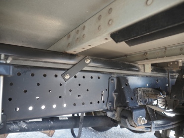 いすゞ エルフ バン車 小型 TPG-NLR85A 年式 H27[写真28]