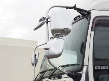 いすゞ  冷凍バン 大型 QKG-CYL77A 年式 H25[写真08]