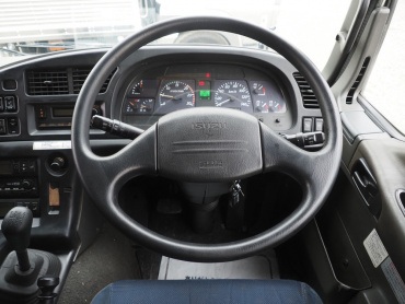 いすゞ  冷凍バン 大型 QKG-CYL77A 年式 H25[写真26]