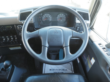 三菱ふそう ファイター 冷凍バン 中型 TKG-FK61F 年式 H27[写真30]