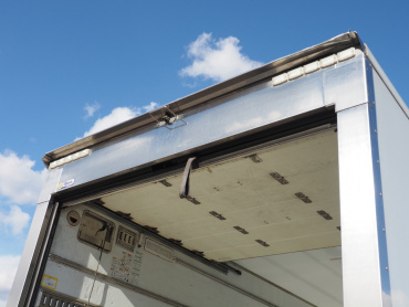 三菱ふそう ファイター 冷凍バン 中型 TKG-FK61F 年式 H27[写真19]