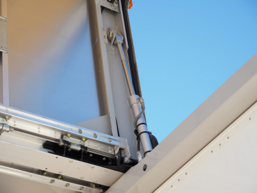 いすゞ フォワード ウイング車 中型 2RG-FRR90S2 年式 R1 [写真18]