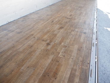 いすゞ  ウイング車 大型 2PG-CYJ77C 年式 R2[写真24]