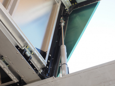 いすゞ  ウイング車 大型 2PG-CYJ77C 年式 R2[写真13]