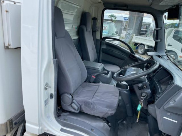 いすゞ エルフ 冷凍バン 小型 SKG-NLR85AN 年式 H23 [写真13]