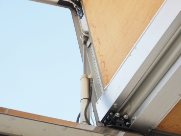 日野 プロフィア ウイング車 大型 QPG-FW1EXEG 年式 H27[写真14]