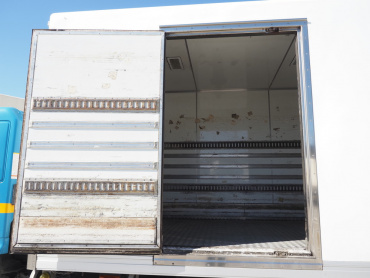 日野 レンジャー 冷凍バン 中増t QKG-FE7JPAG 年式 H28[写真12]