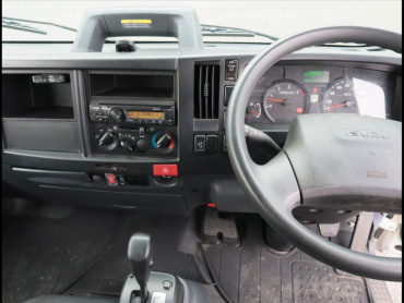 いすゞ エルフ バン車 小型 2RG-NLR88AN 年式 R4 [写真15]