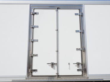 いすゞ  冷凍バン 大型 QKG-CYL77A 年式 H25[写真15]