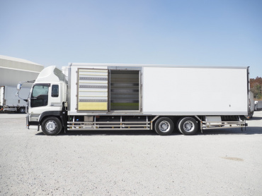 いすゞ  冷凍バン 大型 QKG-CYL77A 年式 H25[写真14]