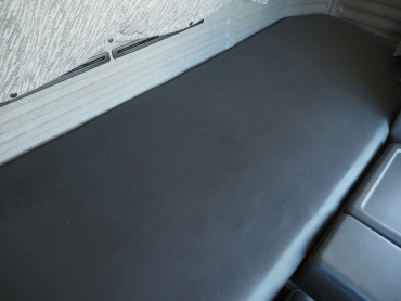 いすゞ ギガ ウイング車 大型 QKG-CYJ77A 年式 H27[写真32]