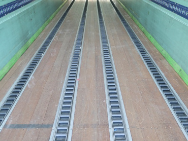 日野 レンジャー バン車 中増t QKG-FE7JUAG 年式 H28 [写真03]