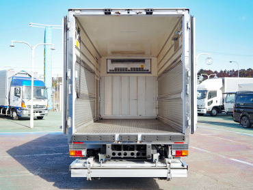 いすゞ エルフ 冷凍バン 小型 TPG-NMR85AN 年式 H28[写真17]