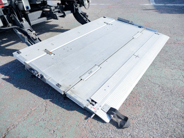 いすゞ エルフ 冷凍バン 小型 TPG-NMR85AN 年式 H28[写真22]