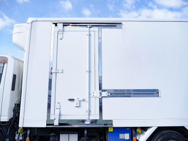 いすゞ エルフ 冷凍バン 小型 TPG-NMR85AN 年式 H28[写真14]