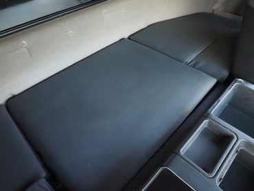 三菱ふそう スーパーグレート ウイング車 大型 QPG-FS64VZ 年式 H28 [写真37]