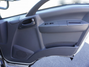 いすゞ エルフ バン車 小型 TPG-NLR85AN 年式 R1 [写真14]